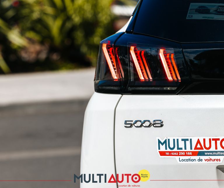 Voiture disponible à la location en longue ou courte durée à La Réunion